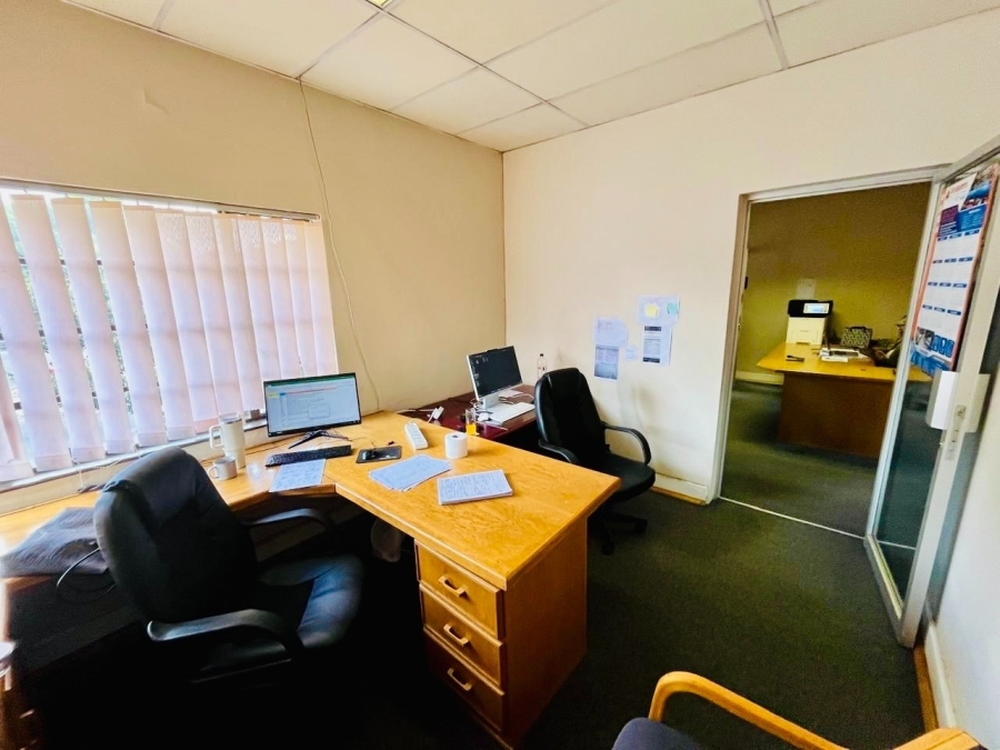 9 Bedroom Property for Sale in Bloemfontein Free State